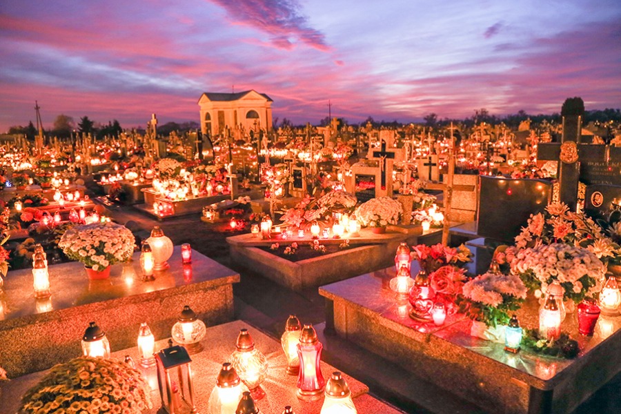 r/europe - This how cemeteries all around Poland will look like tomorrow evening. On 1st of November, All Saints day, Polish families honor their deceased lightning up hundreds of millions candles on their graves.