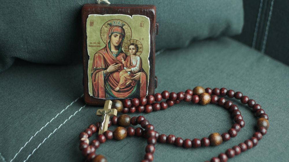 Pope Francis urges Catholics to unite through praying the rosary in May |  Angelus News